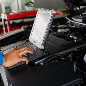 Auto Diagnostics In Cedar Rapids, IA